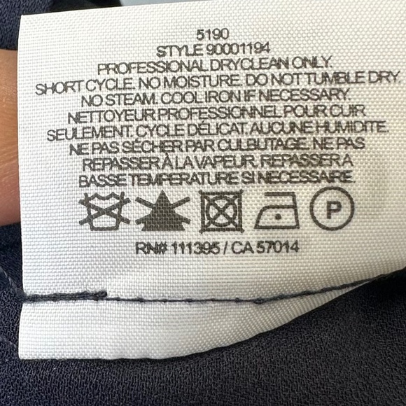 Tory Burch Navy Blue 100% Silk Ruffled blouse size 2 - Picture 9 of 9